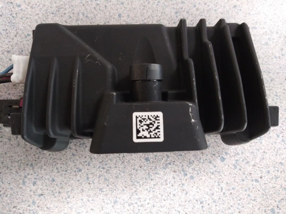 Camera/Projector Front View Windshield US Built Fits 23