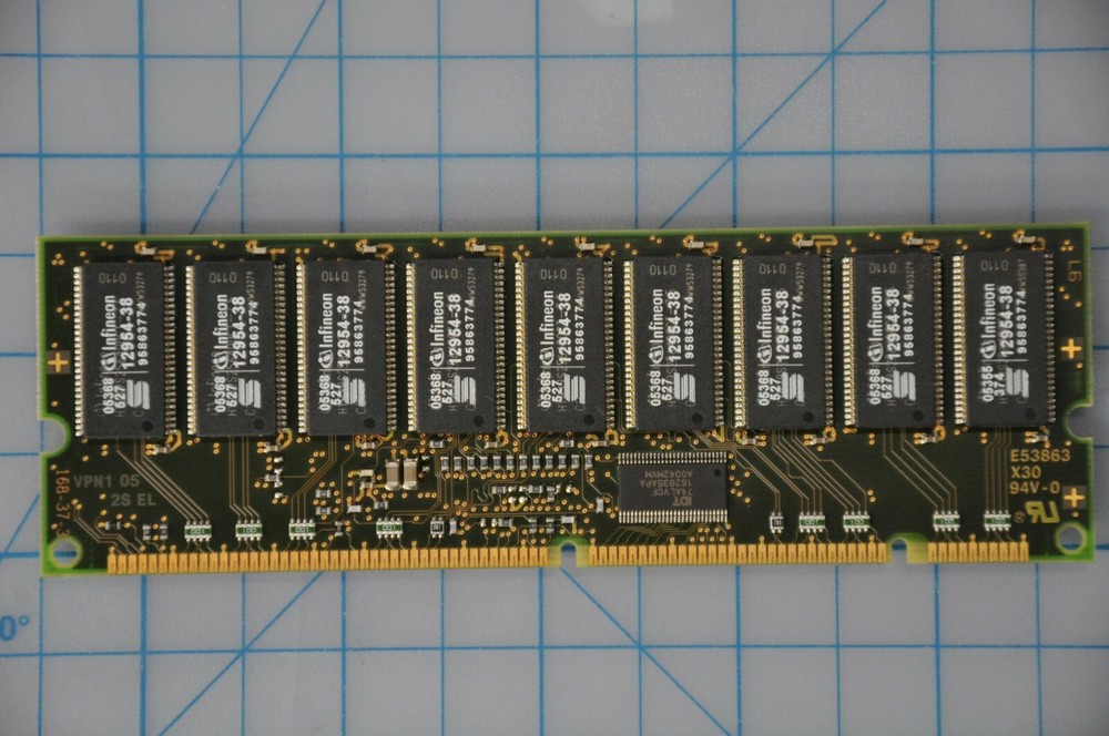 COMPAQ/HP 1GB SDRAM MEMORY KIT PC133 ECC 163902-001
