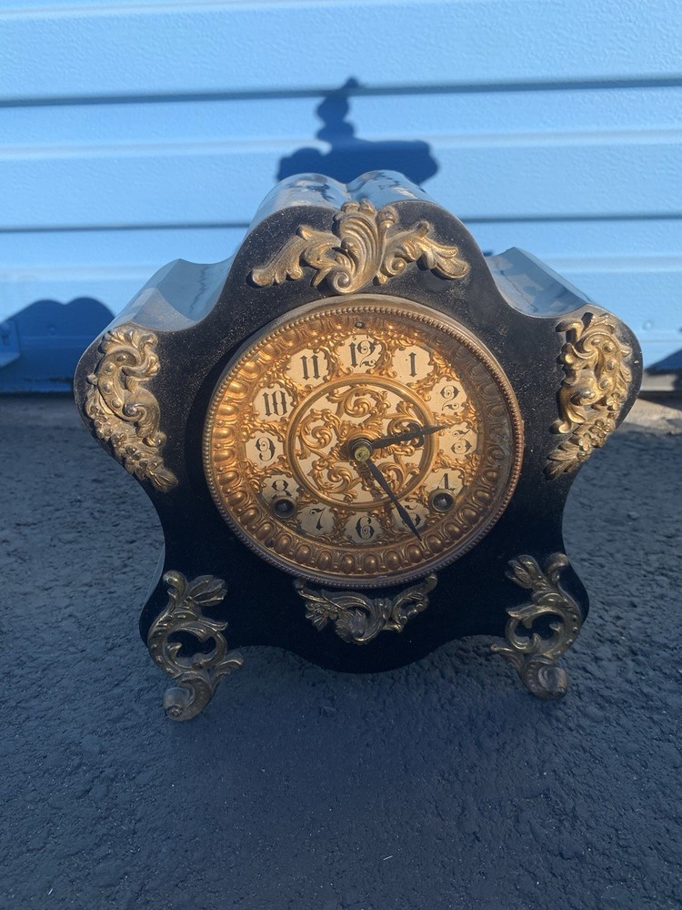 Decorative Antique Ansonia Clock Company 1900s Authentic Mantle Clock