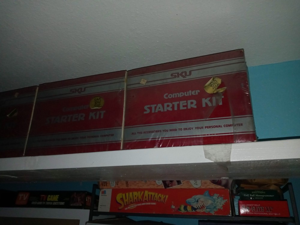 Computer Starter Kit for Atari / Commodore Vic-20 Discwasher Maxell CP10 NOS CRT