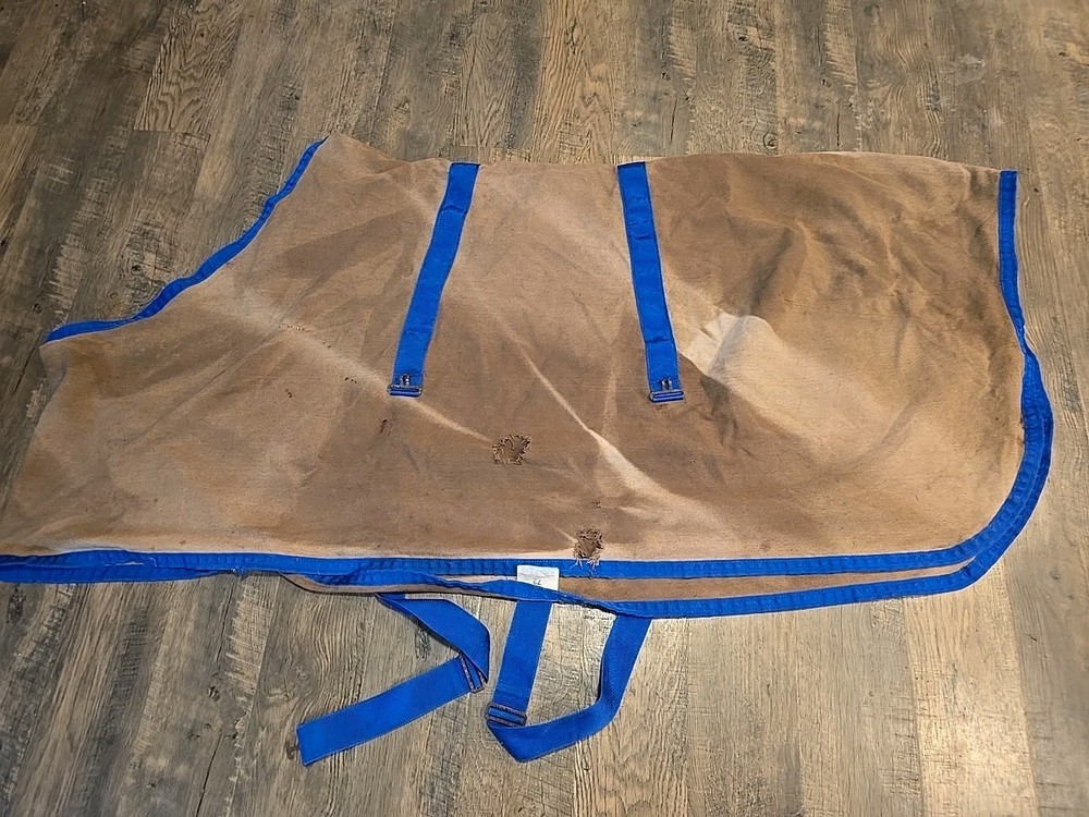 Stable Sheet *Damaged* 72