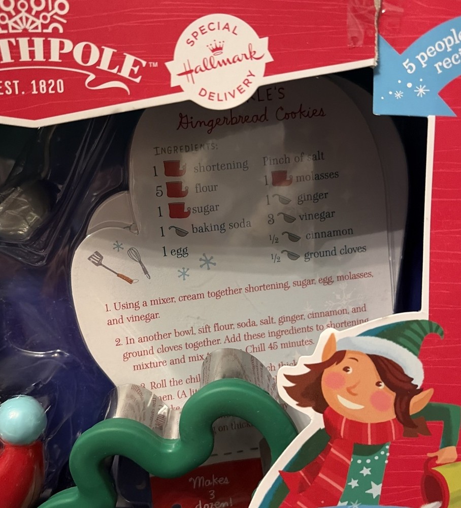 HALLMARK NORTHPOLE BAKE LIKE AN ELF BAKE SET NEW