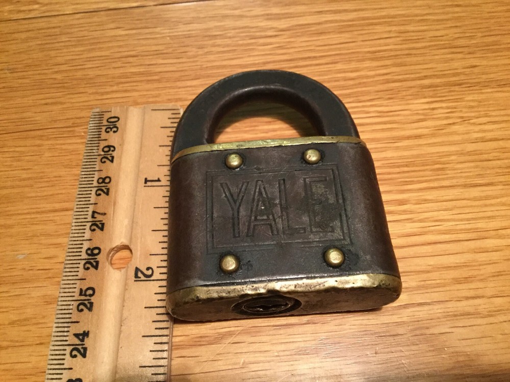 Antique YALE Padlock NO KEY