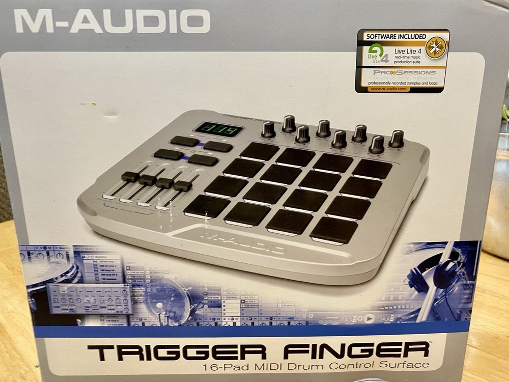 M-Audio Trigger Finger 16-Pad USB MIDI Drum Pad Controller w/ Original Box