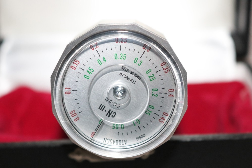 TOHNICHI TORQUE GAUGE 504078Q .