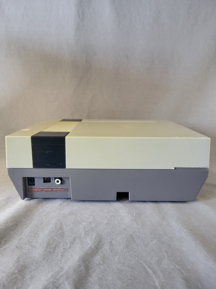Nintendo NES Console - NES-001 - Cords & Controller - Tested - Pins Cleaned!