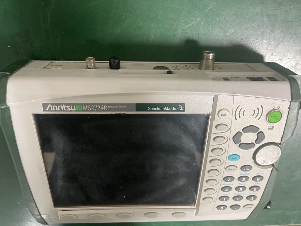 Anritsu MS2724B Spectrum Master _4121
