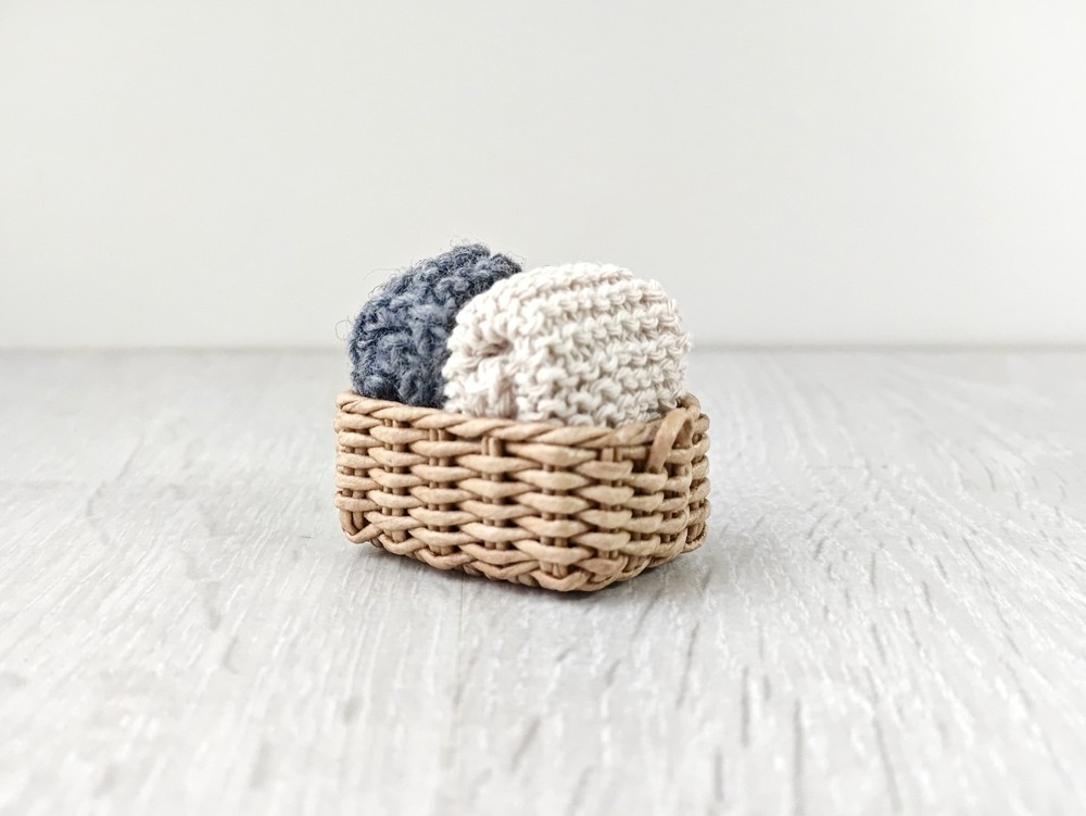 1:12 dollhouse miniature rectangular low wicker storage basket. handmade