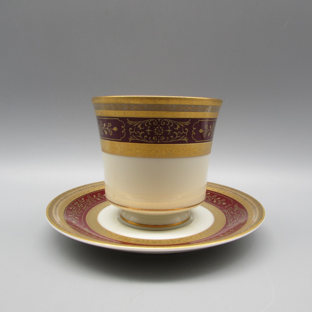 Mikasa Fine China Dynasty - Red 5pc Place Setting