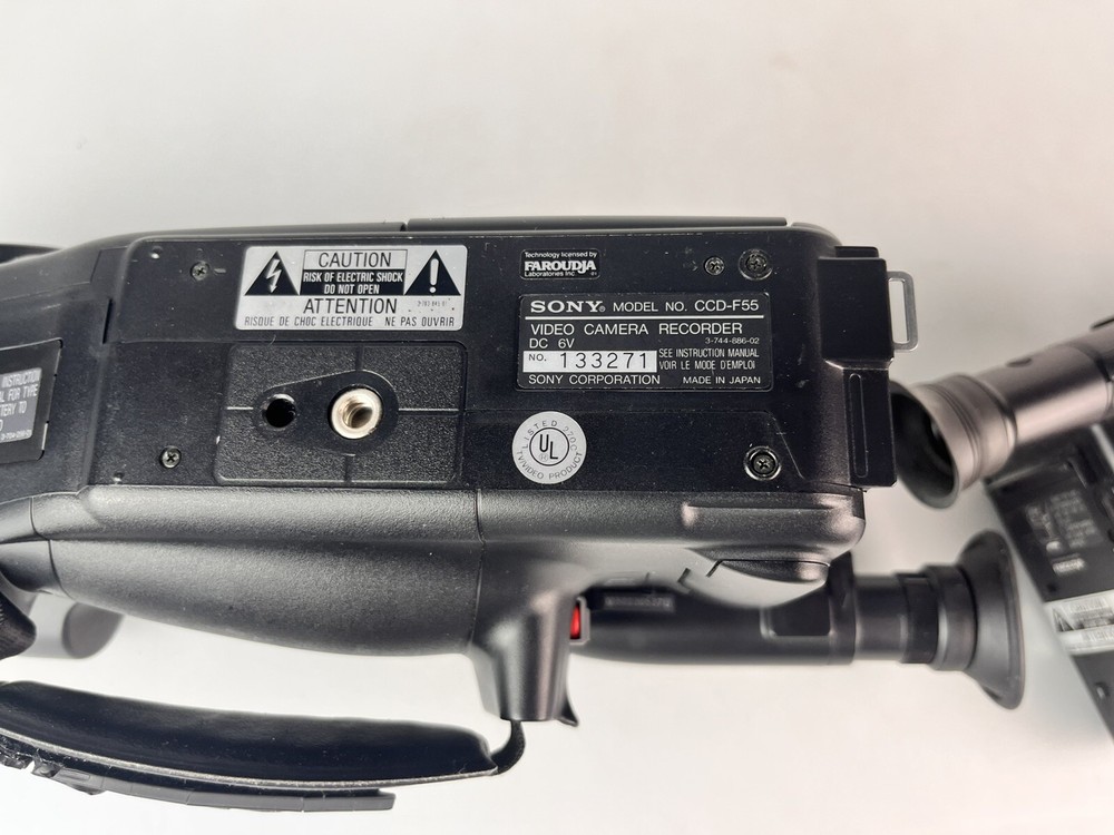 Sony CCD-V9 Pro & CCD-F55 Video 8 Camcorders (Read Description)
