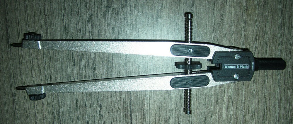 Weems & Plath Ultralight Divider No. 176 compass, Germany marine navigation