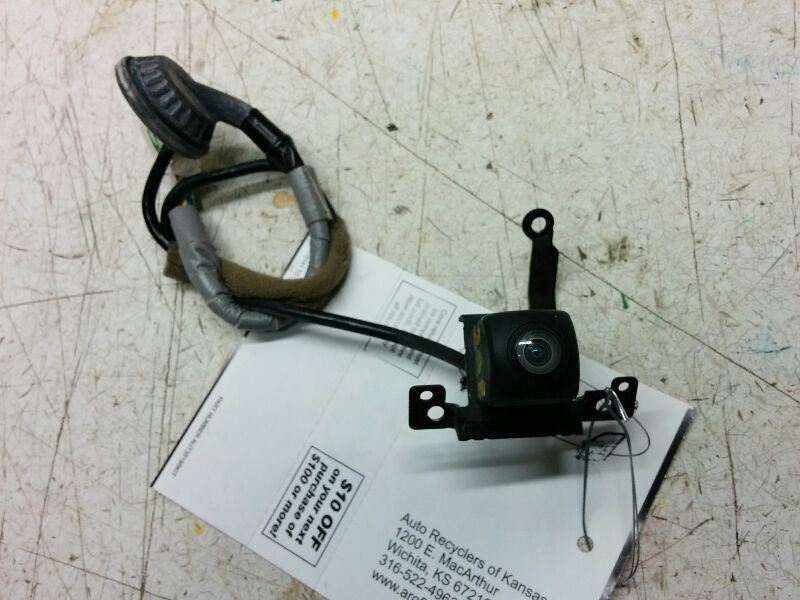 TL        2007 Camera/Projector 676977