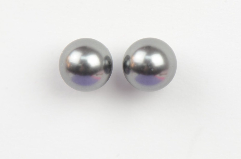 925 Solid Sterling Silver Beautiful Classic Pearls Stud Earrings
