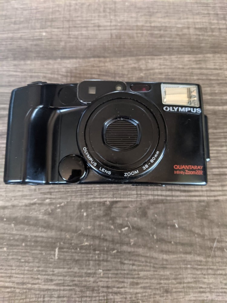 OLYMPUS INFINITY ZOOM 222 QUANTARAY POINT AND SHOOT 35mm CAMERA UNTESTED