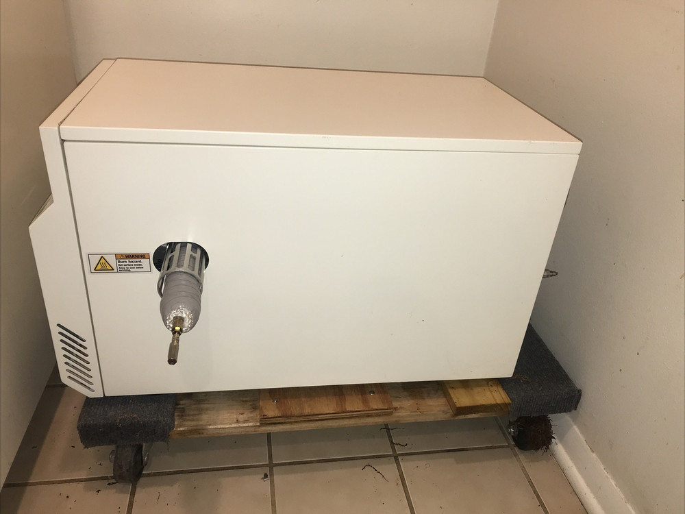 VUV Analytics VGA-100 Benchtop Spectrometer Please Read Description