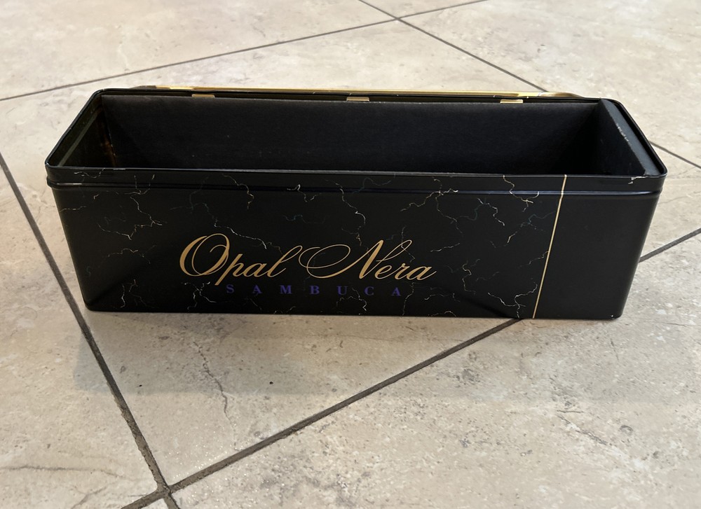 Opal Nera Sambuca Tin -- Excellent condition