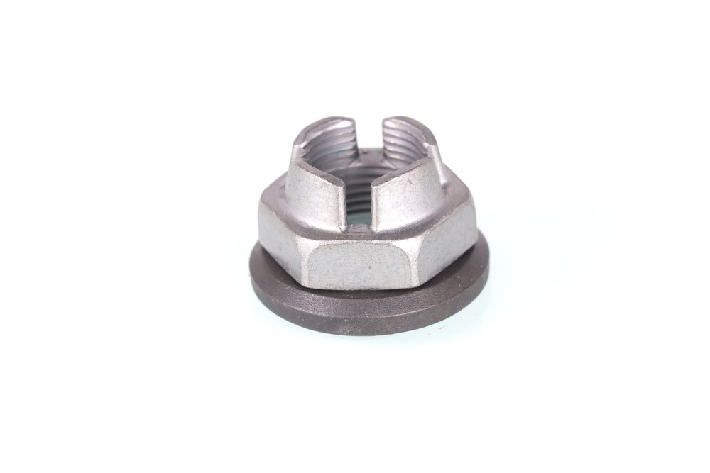 Pair of hub nuts front right = left GH-393960