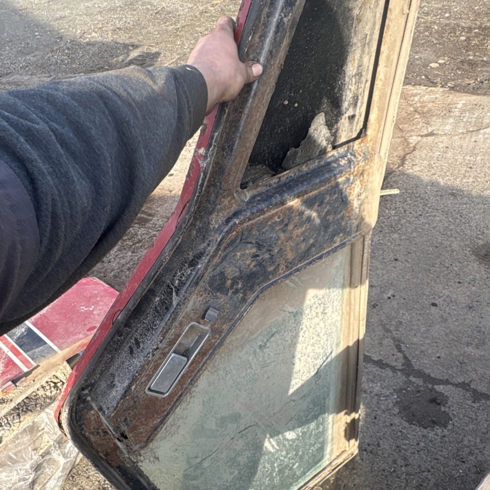 Case International Doors