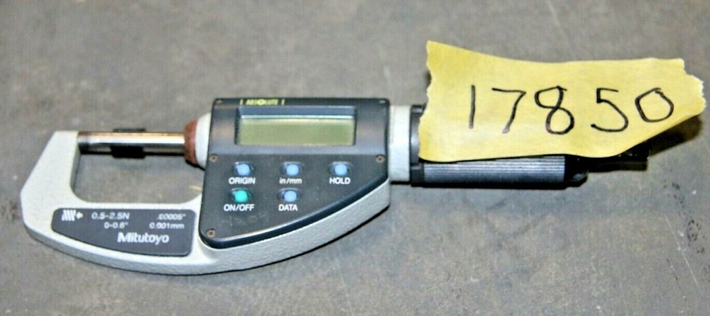 Mitutoyo - Absolute - No: 227-211 - Digital Micrometer - 17850m
