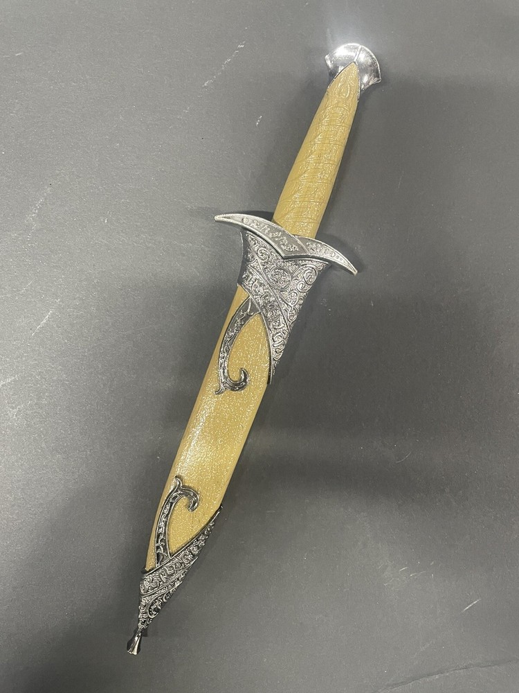 11” Dagger w/ Wood color Scabbard