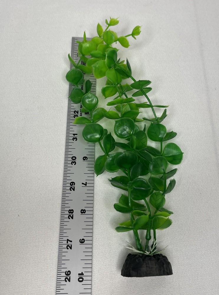 2PC Xunyee Plastic Aquarium Plants
