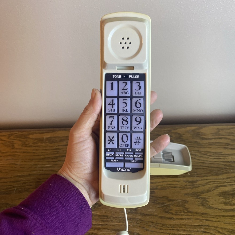 1995 Unisonic Model 6772 Wall Phone