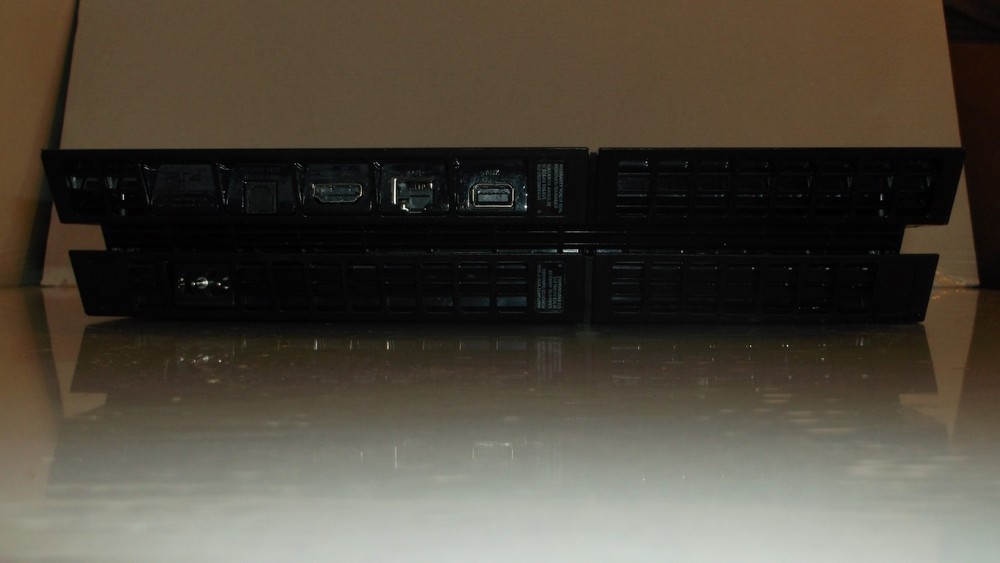 PS4 FAT CONSOLE WITH CONTROLLER