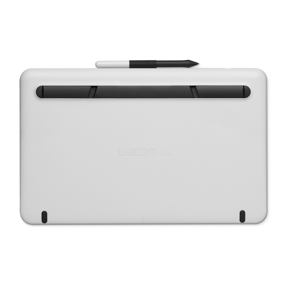Wacom One Digital Drawing Tablet with 13.3 inch Screen, Graphics tablet, Used