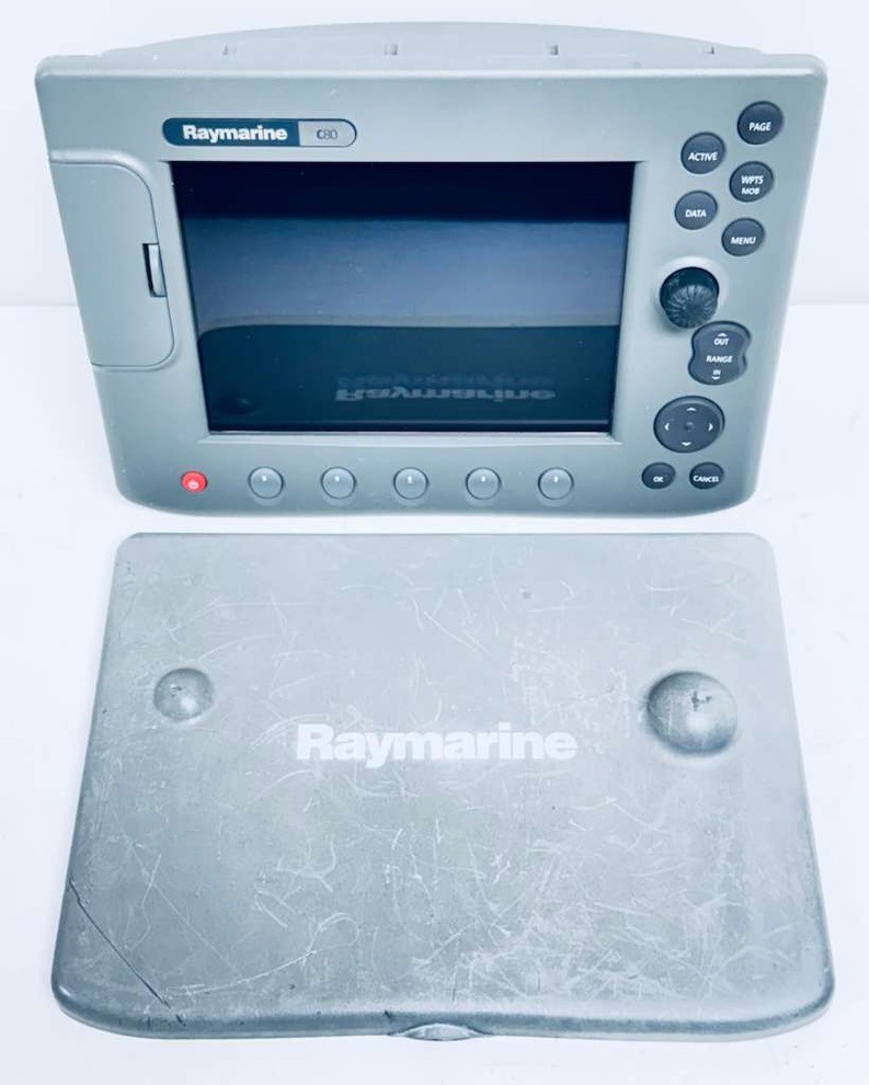 Raymarine C80 GPS Fishfinder & Radar  8.4"  Multi Functional Display