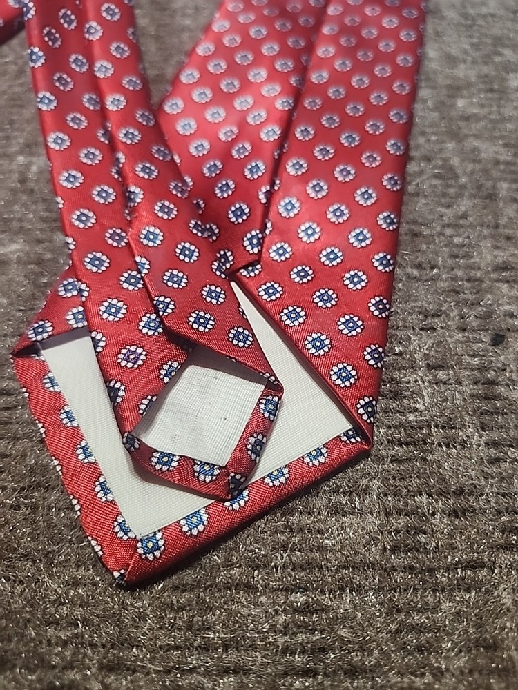 ties for men Envoy Medallion