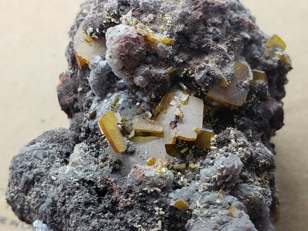 Tiger Wulfenite specimen