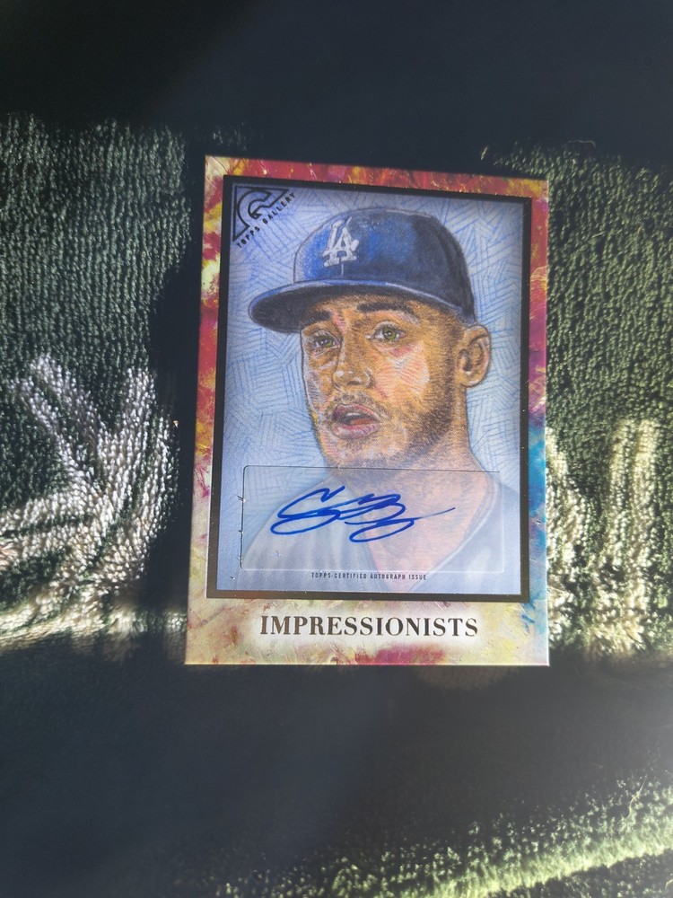 Cody Bellinger autograph card Number 3/10 2020