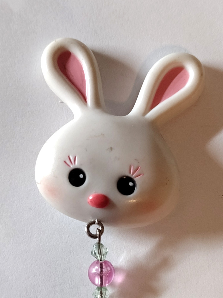 Plastic Bunny Rabbit Face Dangle Drop Flower RUSS Lapel Pin