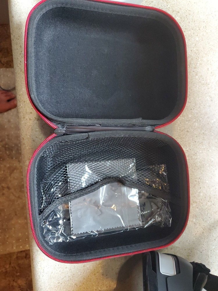 Homido V2 Virtual Reality Headset - Black - iPhone & Android - Case - Excellent