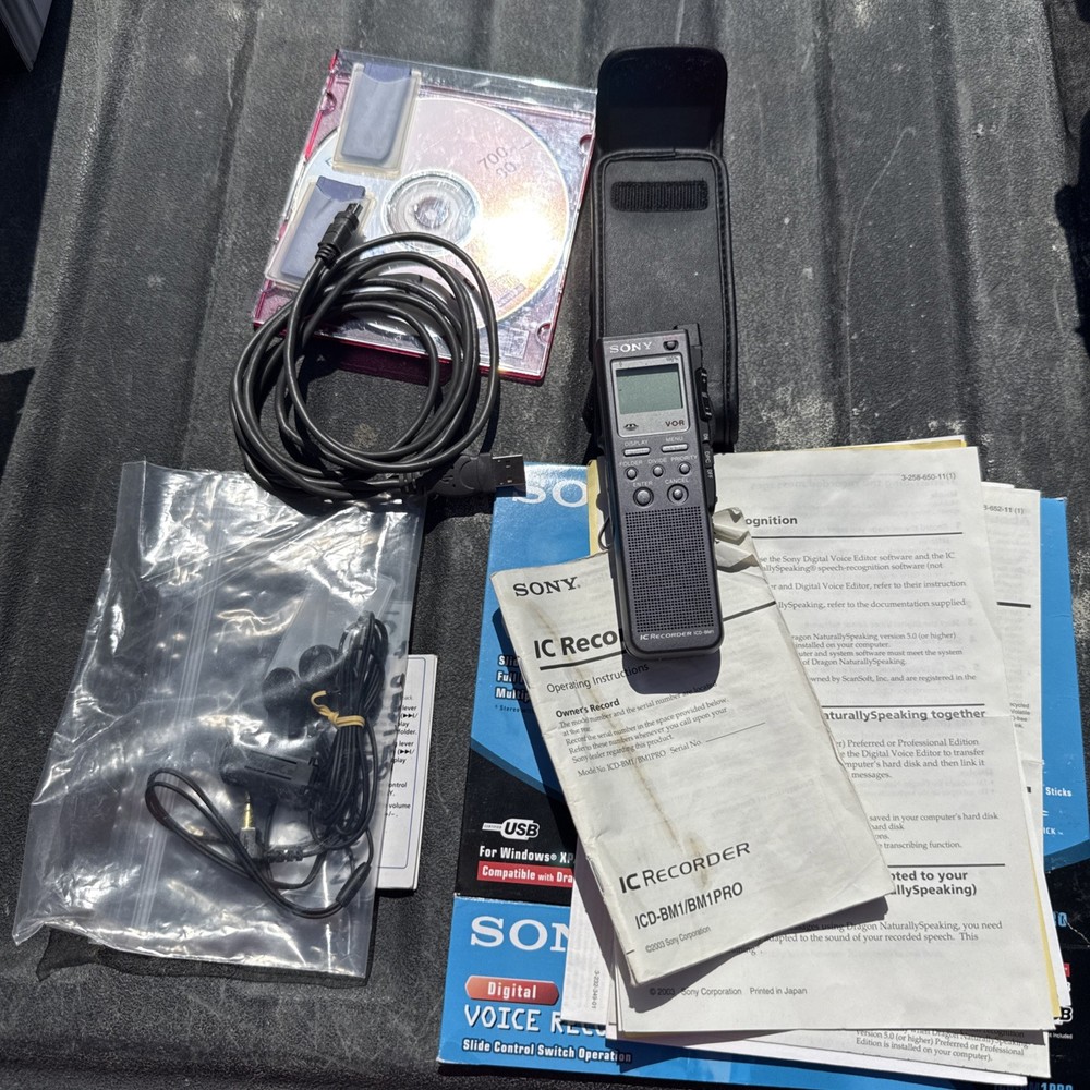Sony ICD-BM1 Handheld Digital Voice Recorder