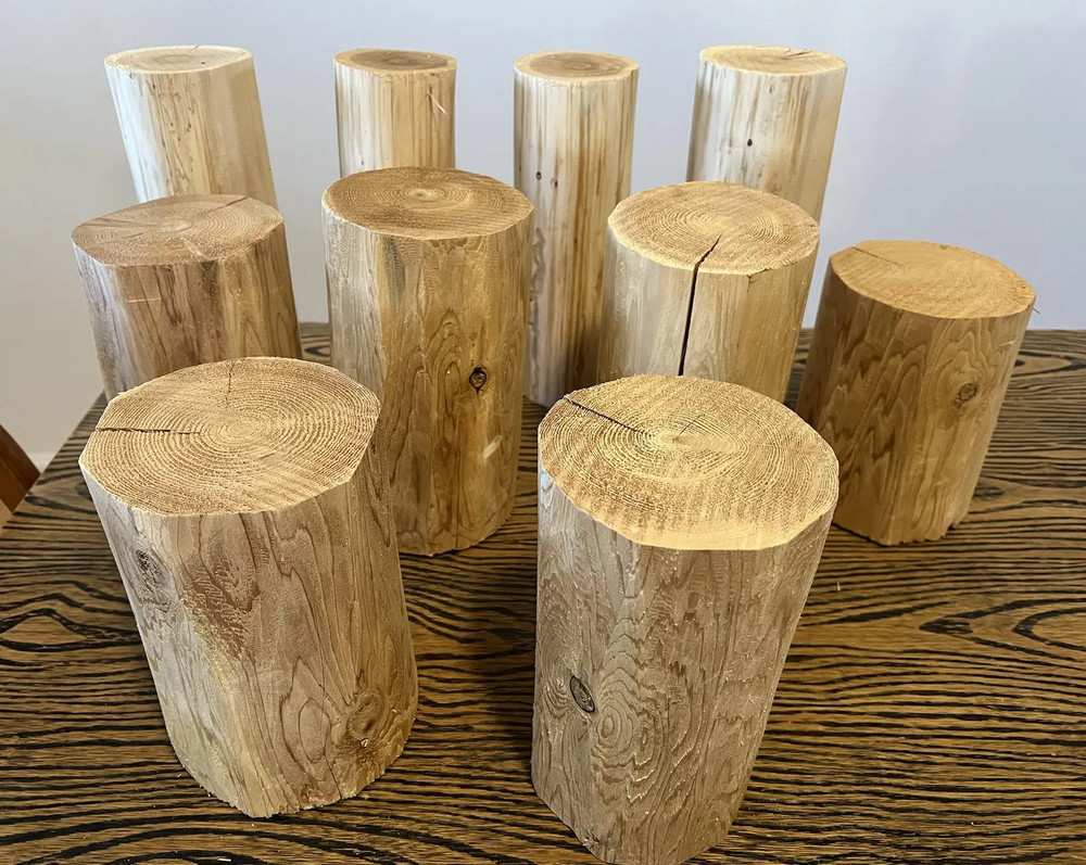 Larger Diameter Cedar Log Ends