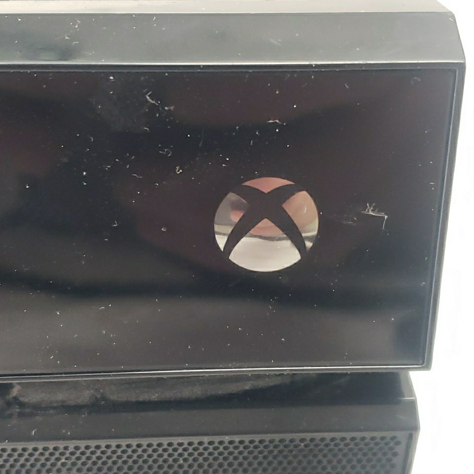 Microsoft Xbox 360 Kinect Sensor Bar Tested