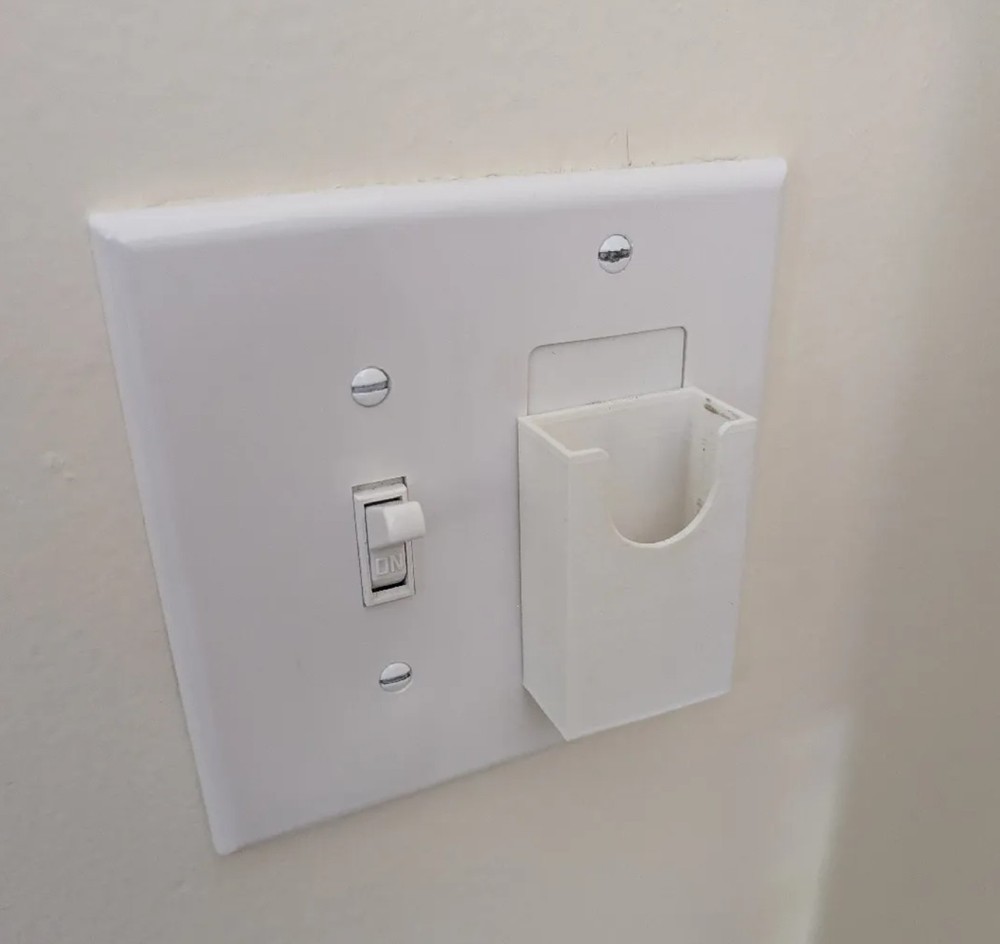 Hampton Bay Universal 3-Speed Remote Holder Wall Mount - Secure & Convenient