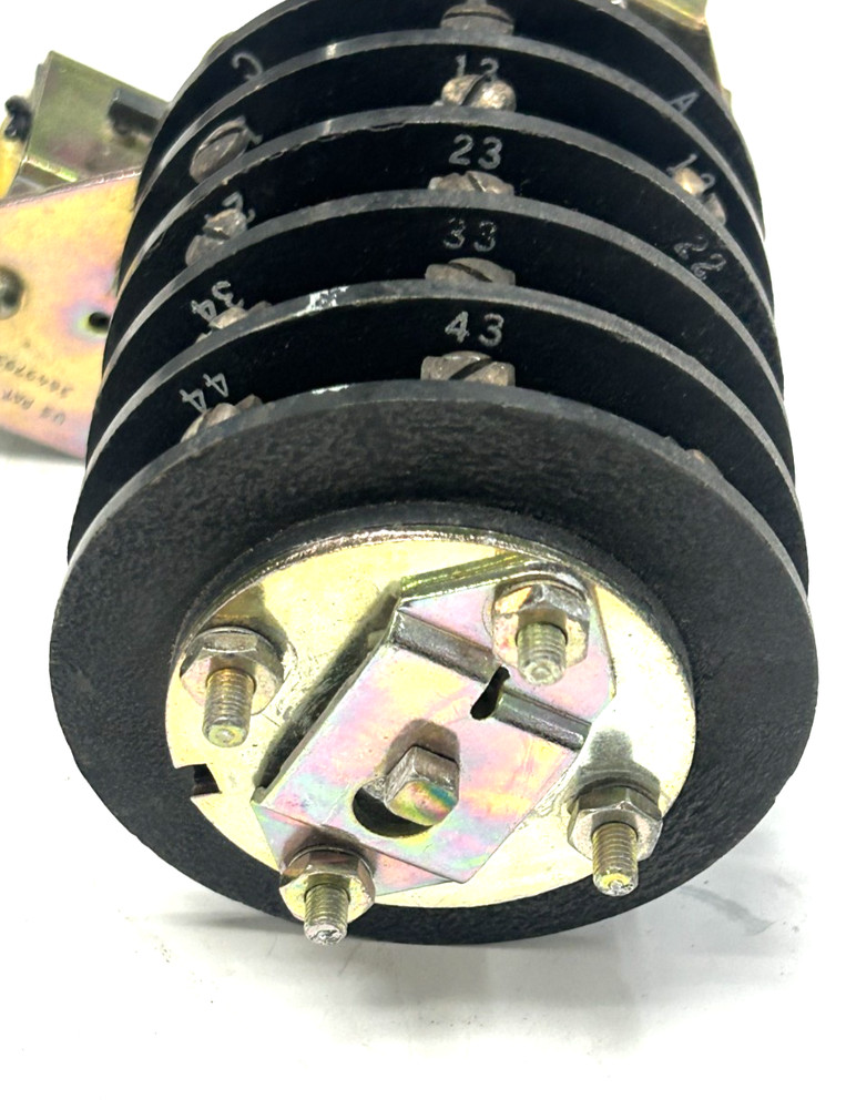 ELECTROSWITCH SERIES 24 ROTARY CONTROL SWITCH 600V 20A DD2008-12C
