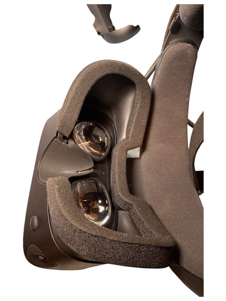 Oculus Rift S VR Headset + 1 Touch Controller Original Box Great Condition