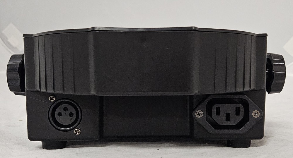 American DJ Mega Flat Pack Plus (ONLY one light)