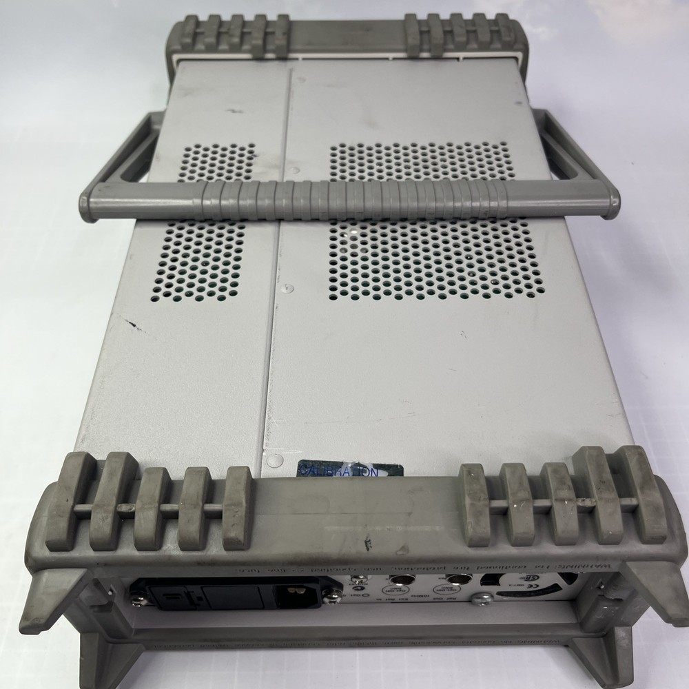 Agilent 33120A 15 MHz Function / Arbitrary Waveform Generator WORKS