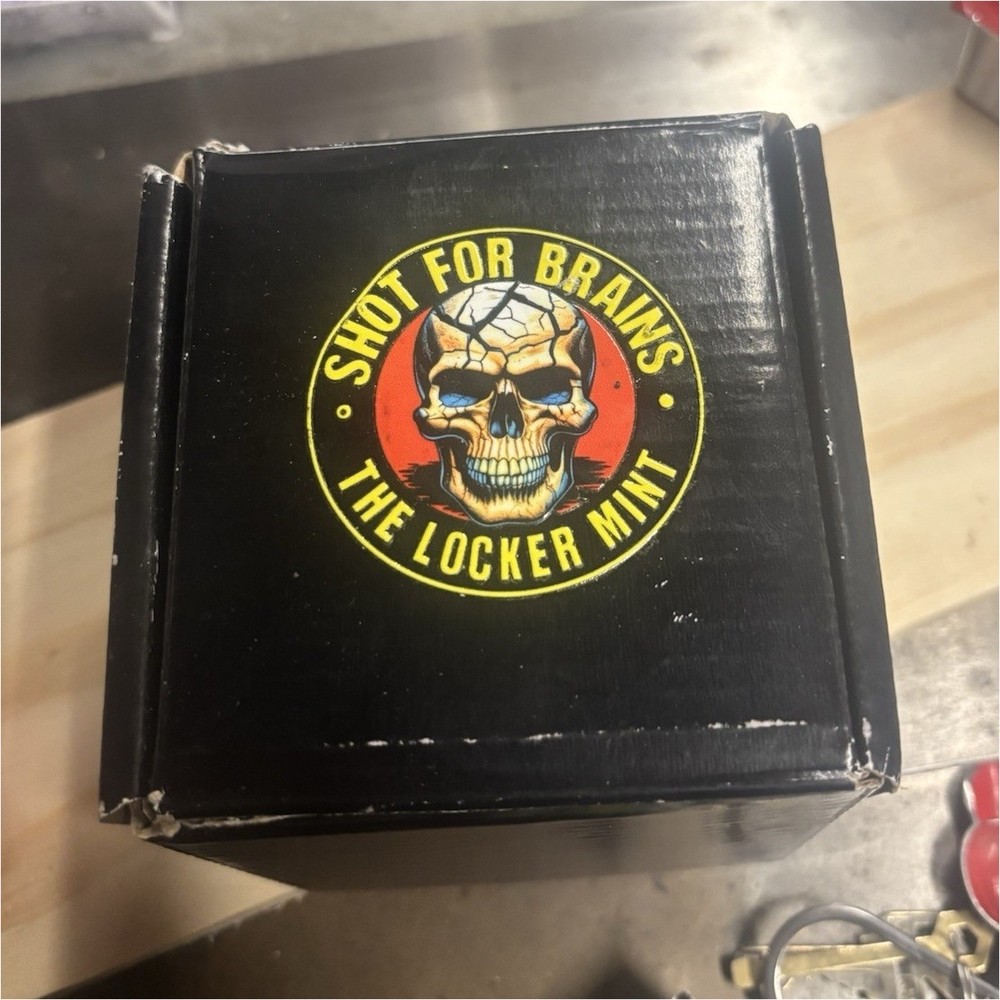 The Locker Mint Color-Changing Skull LED Light with Remote Control