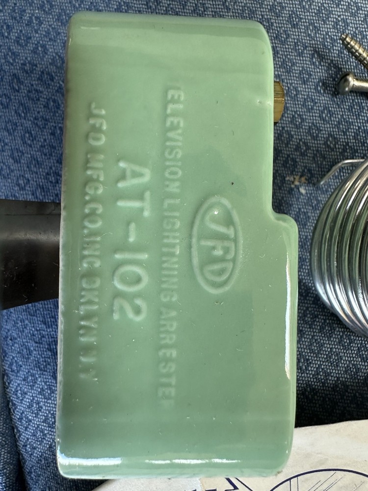 Green Collectable Lightning Arrestor New In Box