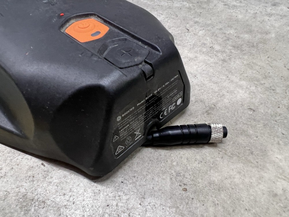Authentic Boosted Board Extended Range XR V2 Battery Untested