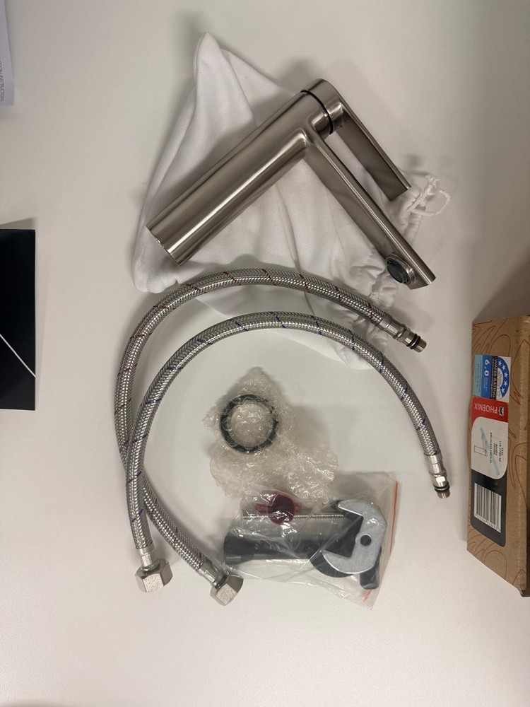 Basin Mixer (Brand New)