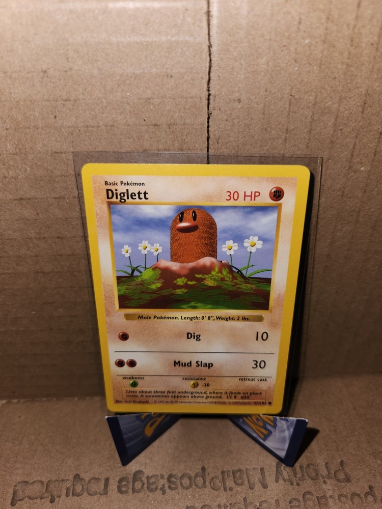 Diglett 047/102 Base Set (Shadowless) Regular
