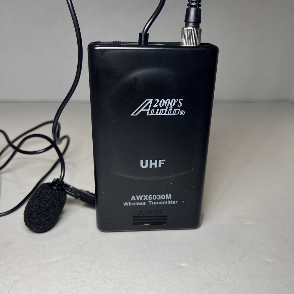 Audio2000’s Wireless Microphone and Lavalier Microphone Preowned Working