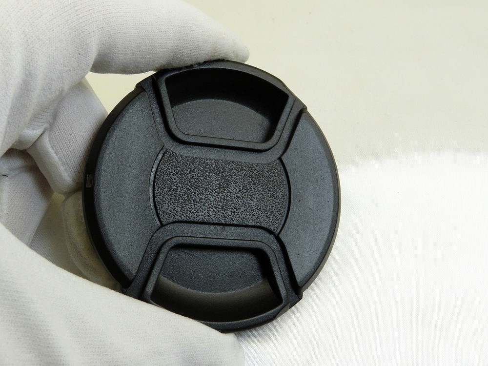 LC-67 67mm Lens Front Cap Snap on type generic Black plastic