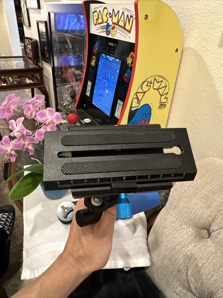 Neewer Heavy Duty Stand Mount Vg+ Shape